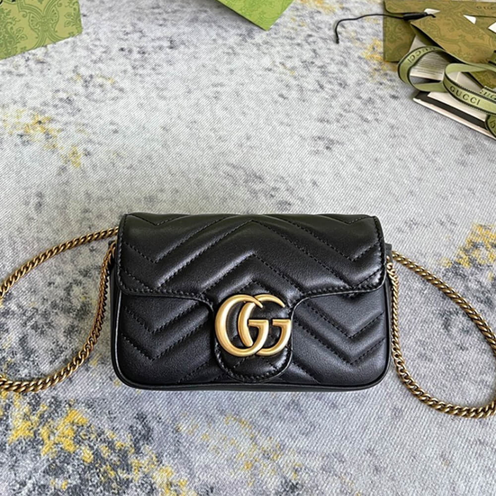 GG Marmont matelasse leather super mini bag