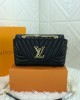 LV NEW WAVE CHAIN BAG