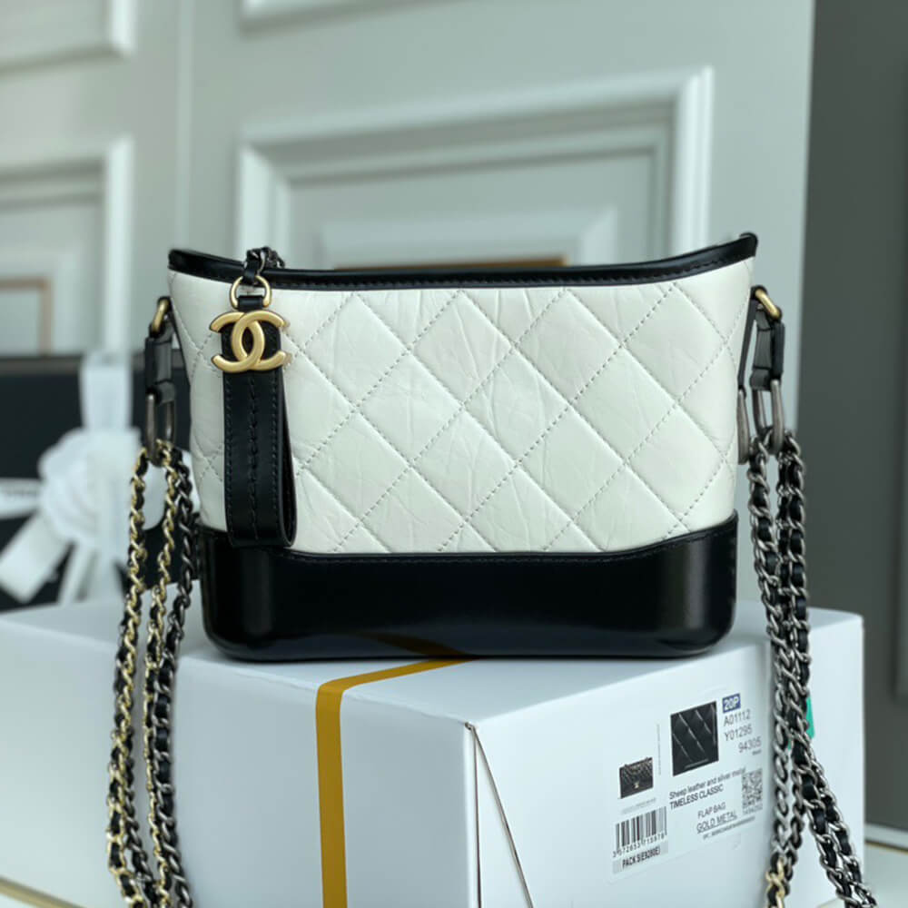 CHANEL&#8217;S GABRIELLE SMALL HOBO BAG