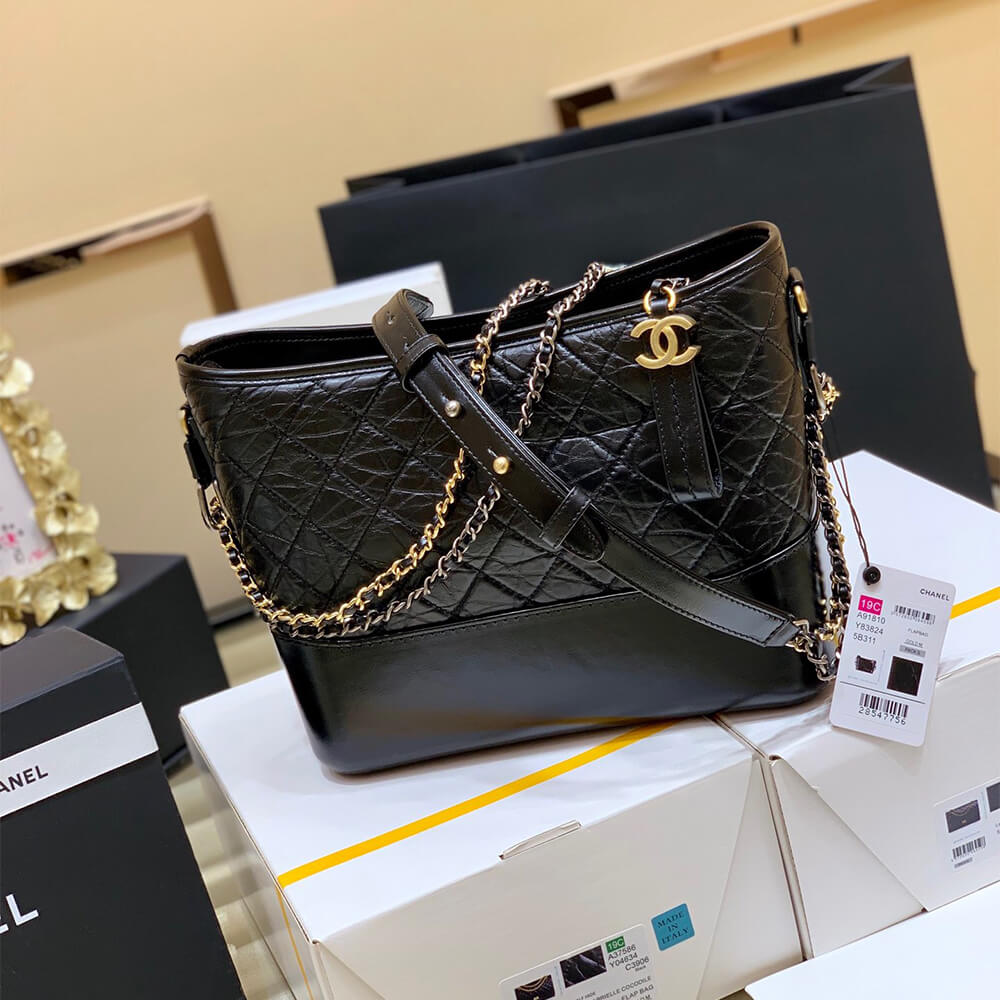 CHANEL&#8217;S GABRIELLE HOBO HANDBAG