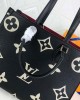 Louis Vuitton CRAFTY ONTHEGO GM