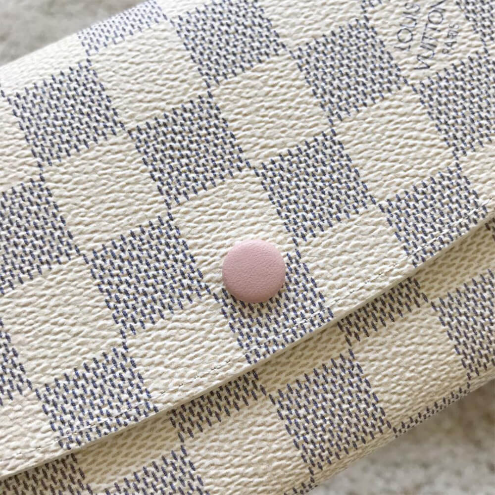 Louis Vuitton Emilie Wallet