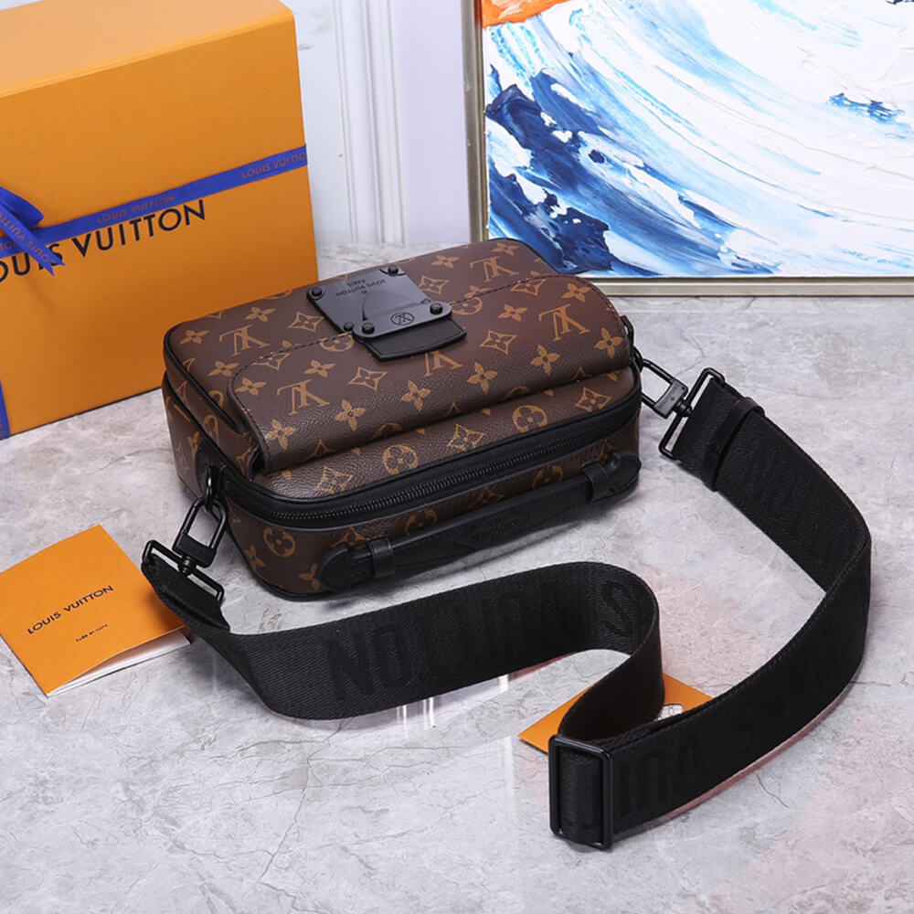 LV S LOCK MESSENGER