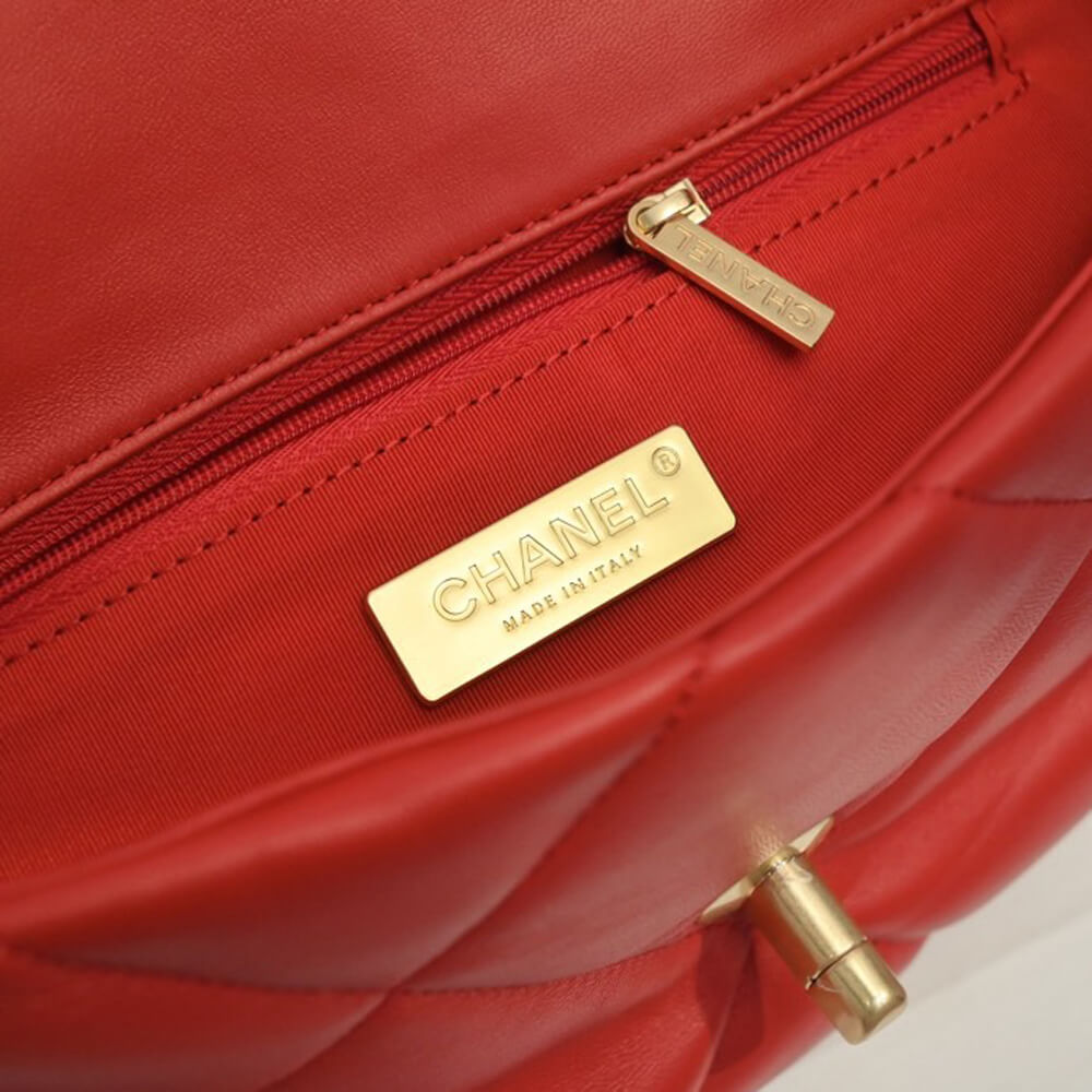 CHANEL 19 HANDBAG