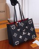 LV ONTHEGO MM