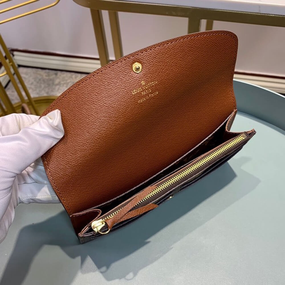 Louis Vuitton Emilie Wallet