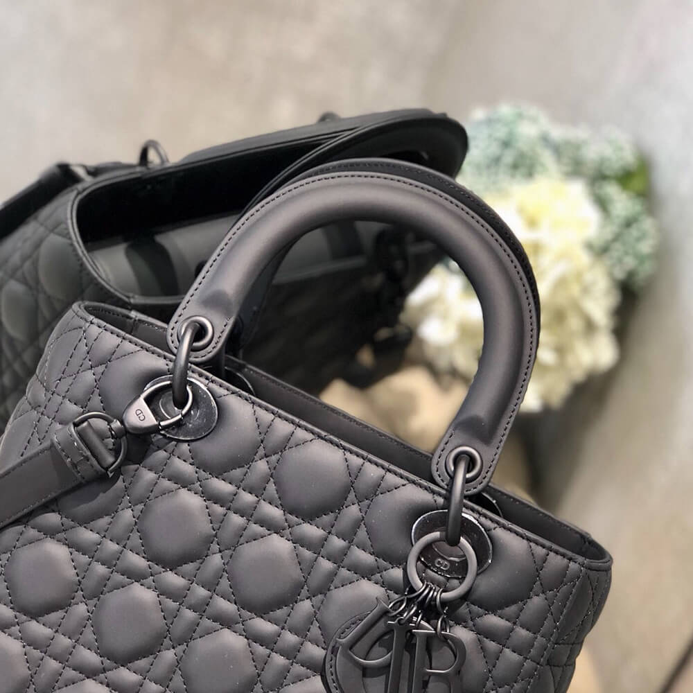 MEDIUM LADY DIOR BAG