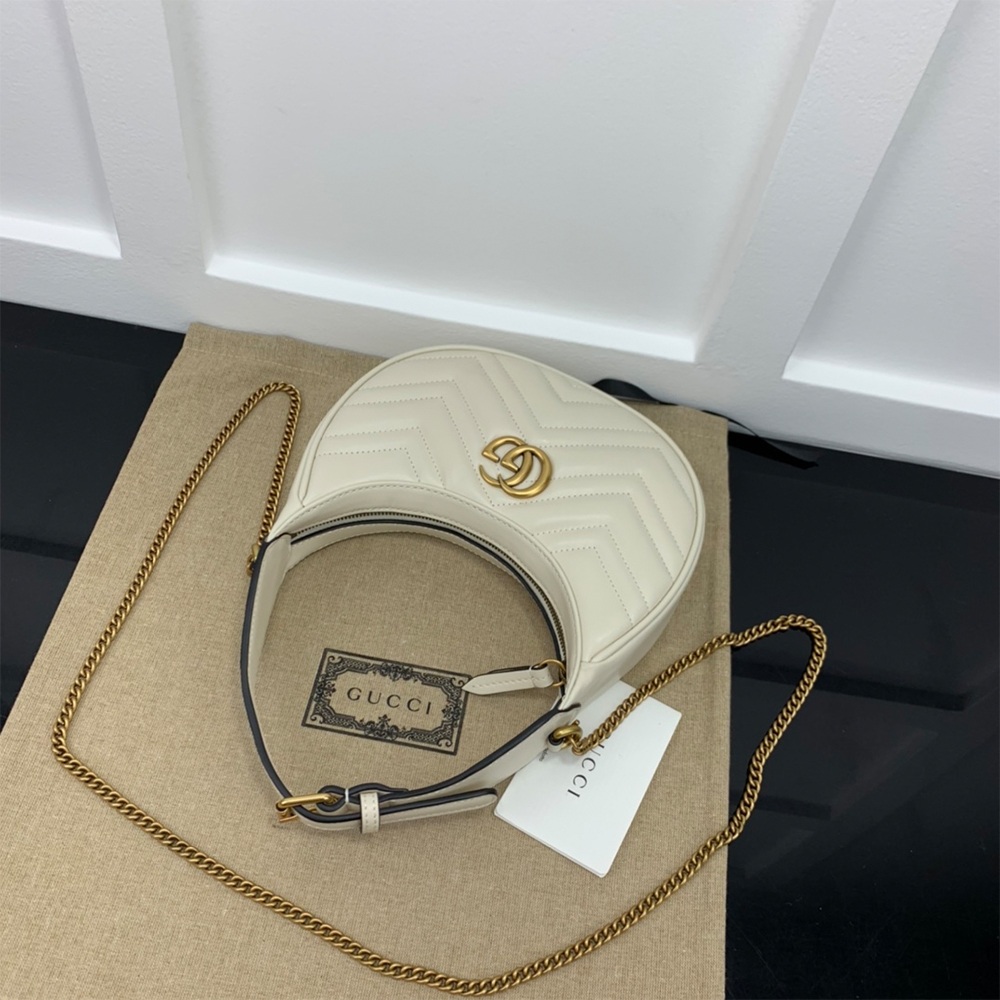 GG Marmont half-moon-shaped mini bag