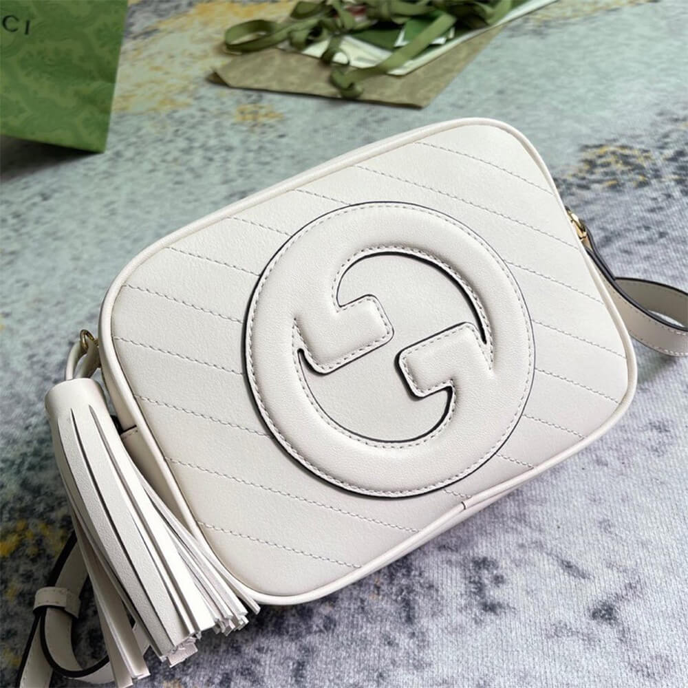 Gucci Blondie small shoulder bag