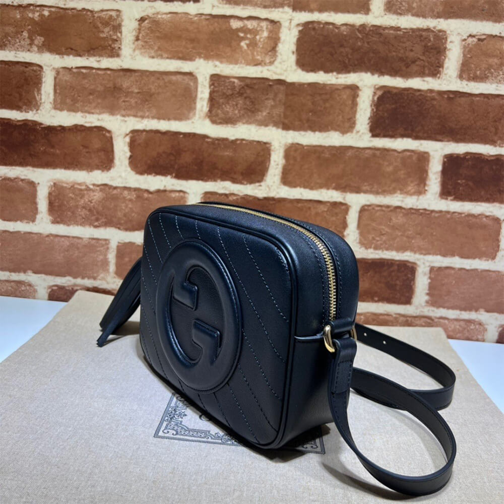 Gucci Blondie small shoulder bag