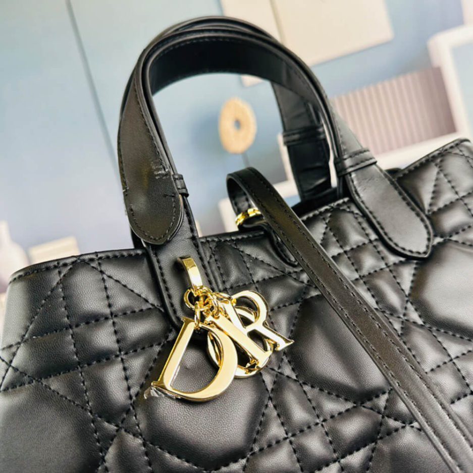 MEDIUM DIOR TOUJOURS BAG