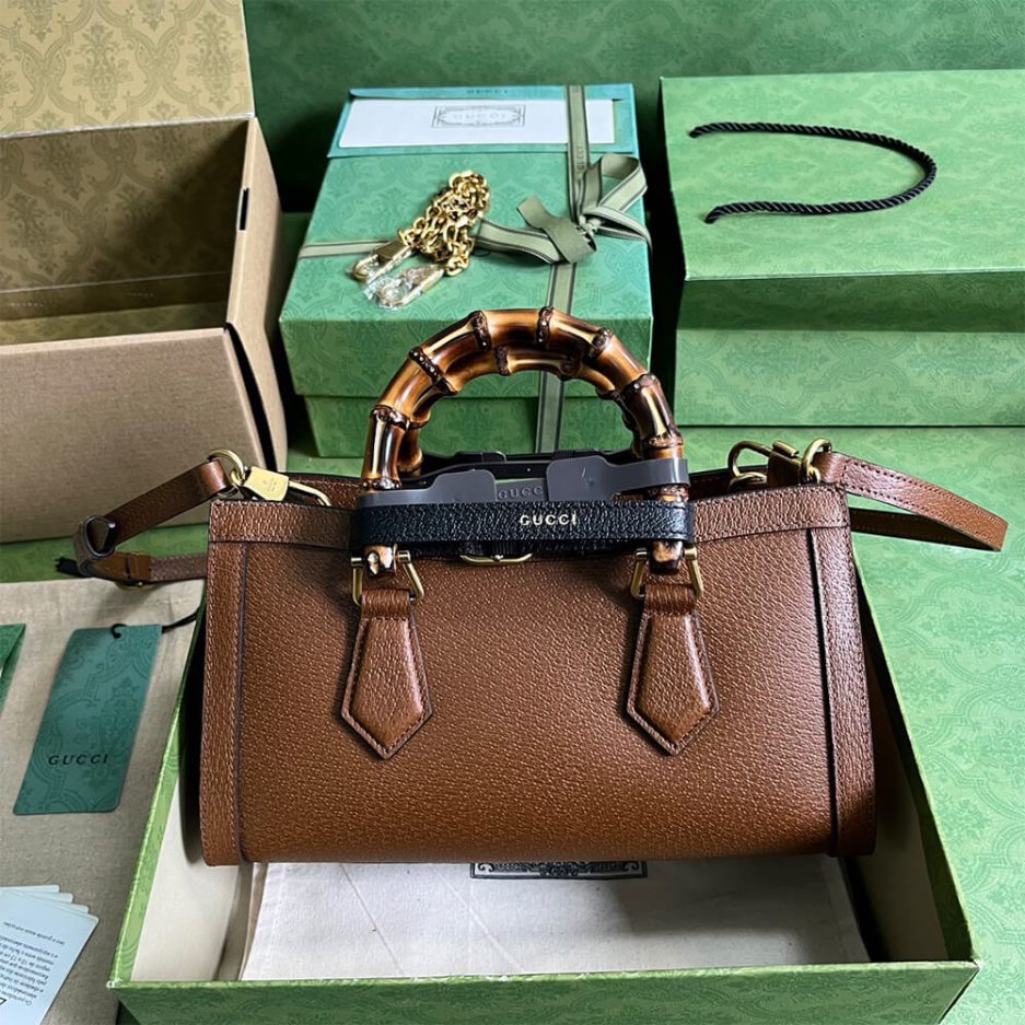 GUCCI DIANA SMALL SHOULDER BAG