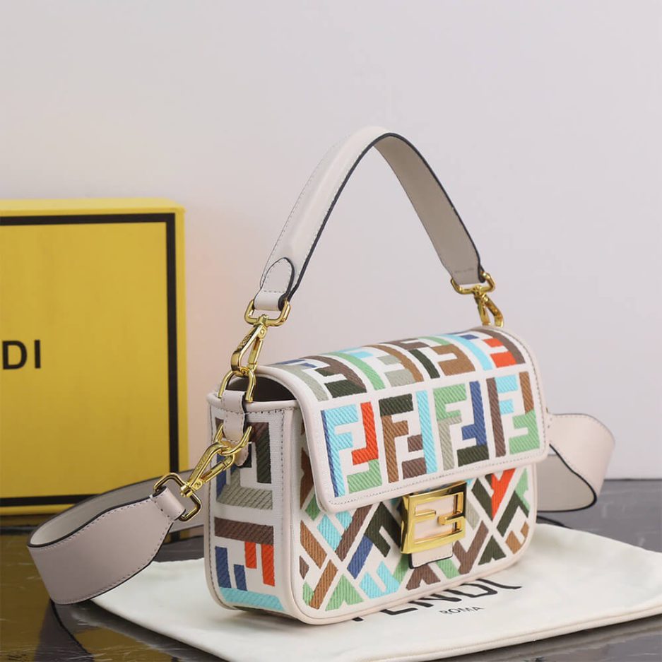 Fendi Baguette