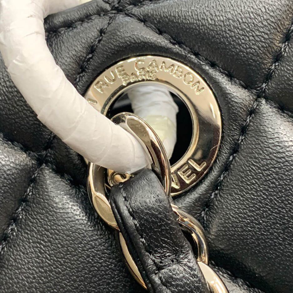 CHANEL Grand Shopping Tote