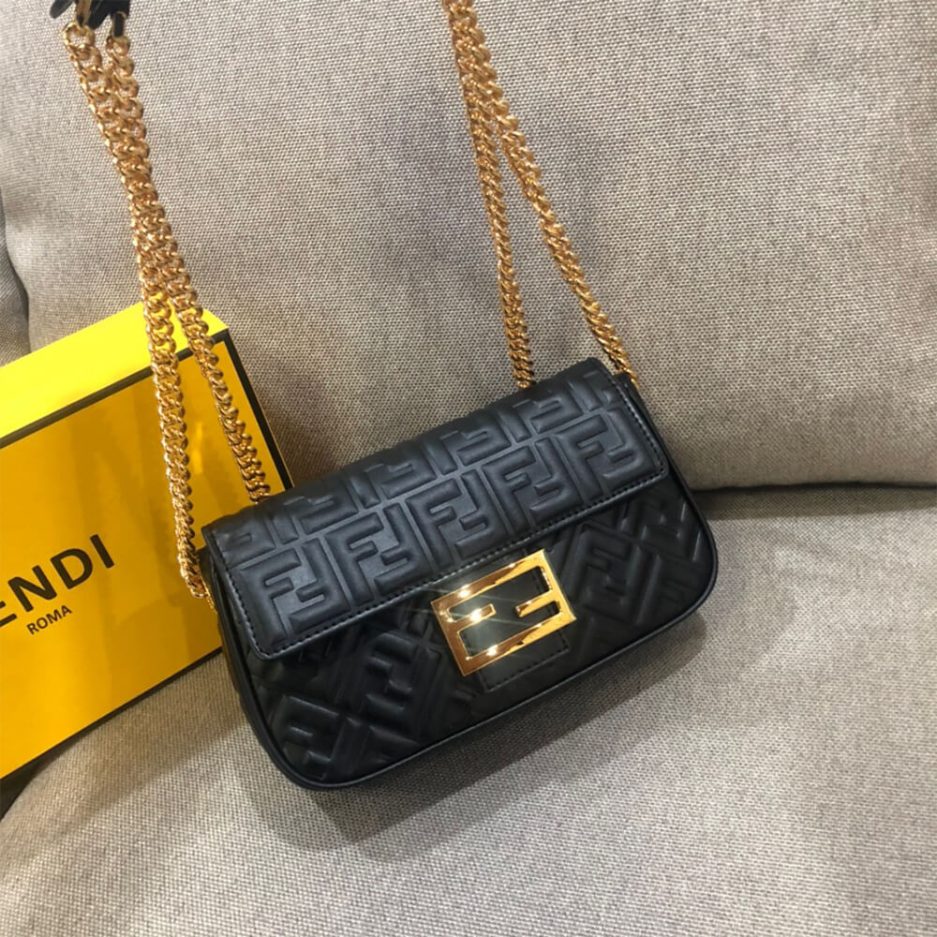 Fendi Baguette Chain Midi